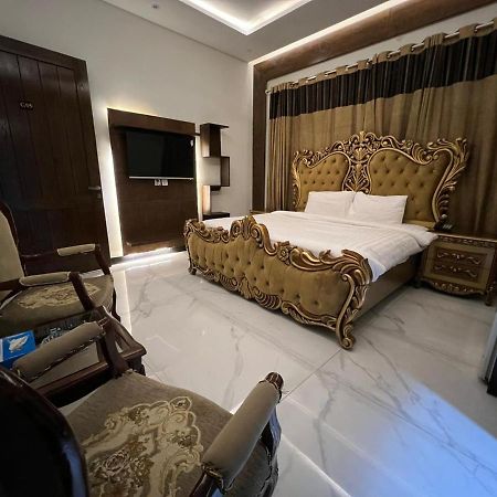 Palm Tree Hotel Lahore Extérieur photo